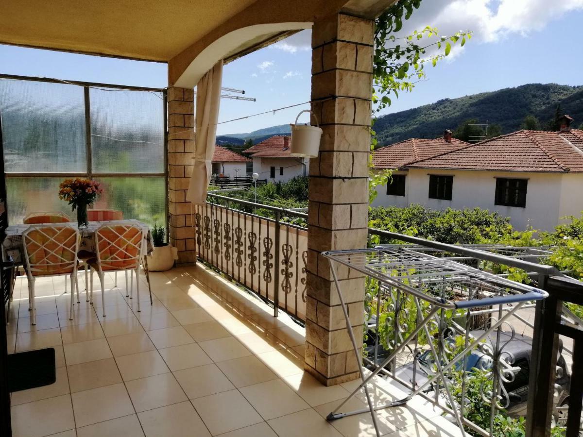 Apartments Emmas Studio Stari Grad  Exterior foto